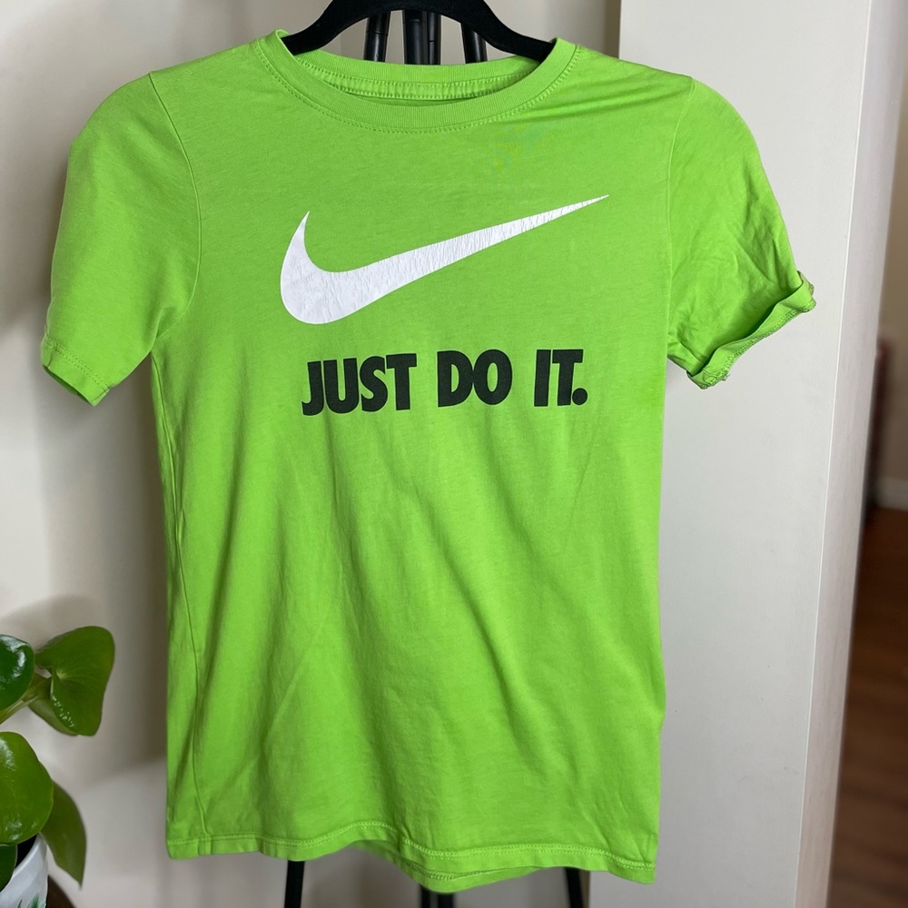 Big Boys Nike TShirt
